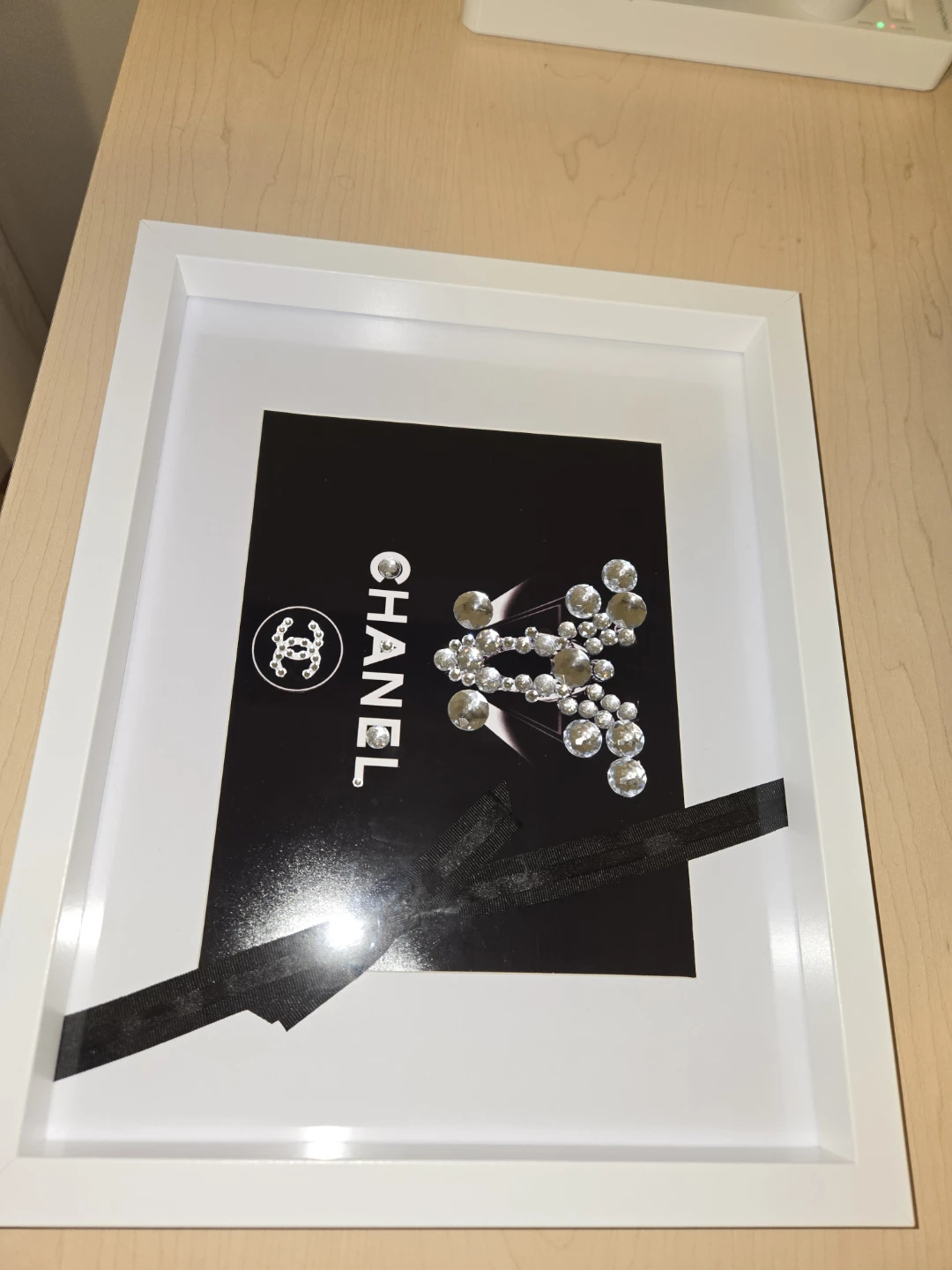 Chic Chanel-Inspired Wall Art - photo 2