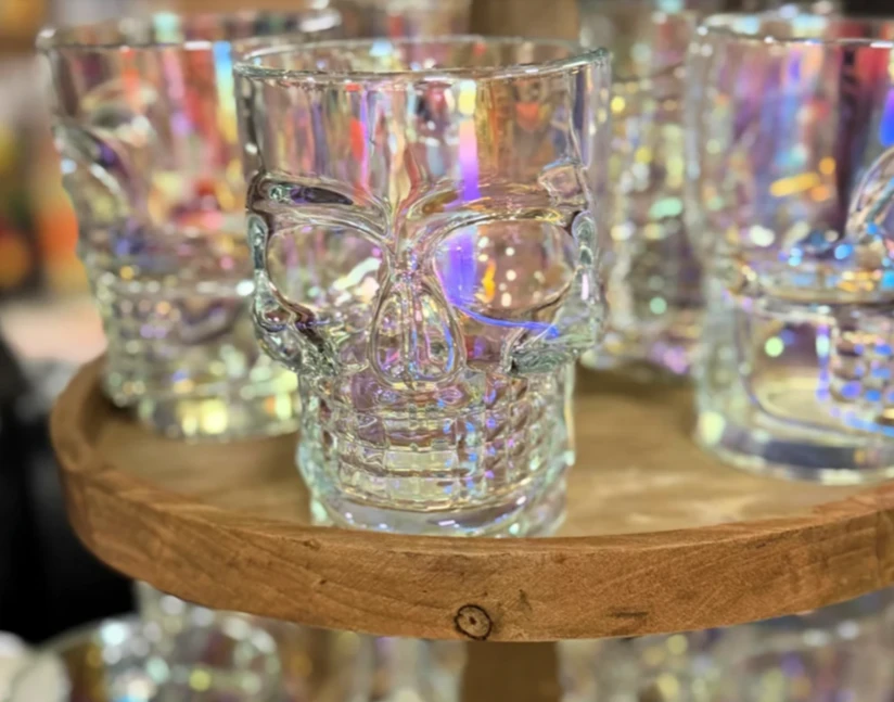 Halloween Mugs Iridescent Skull Glass Mugs 6 count box set - photo 2