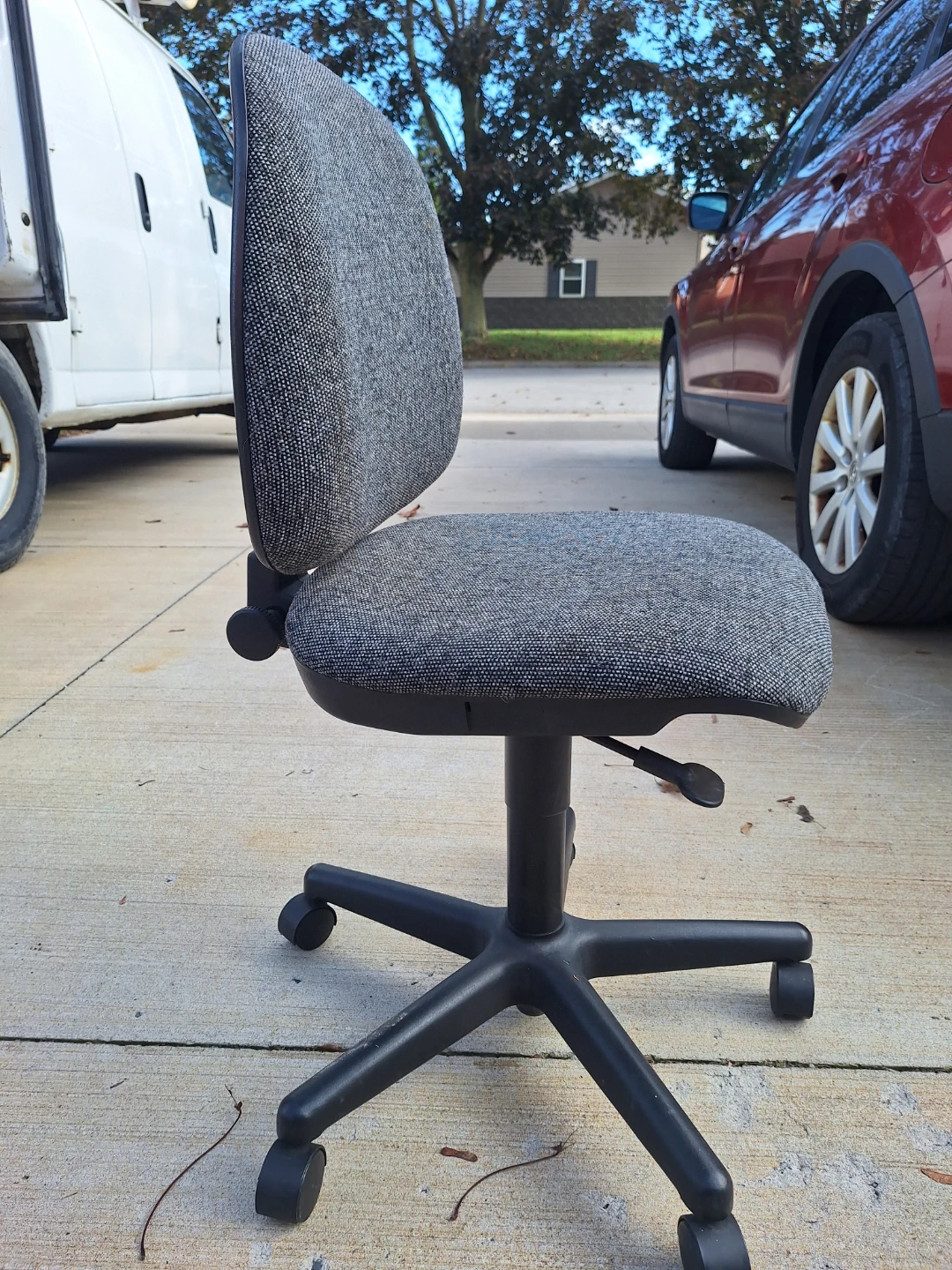 Grey Fabric Office Task Chair - photo 2