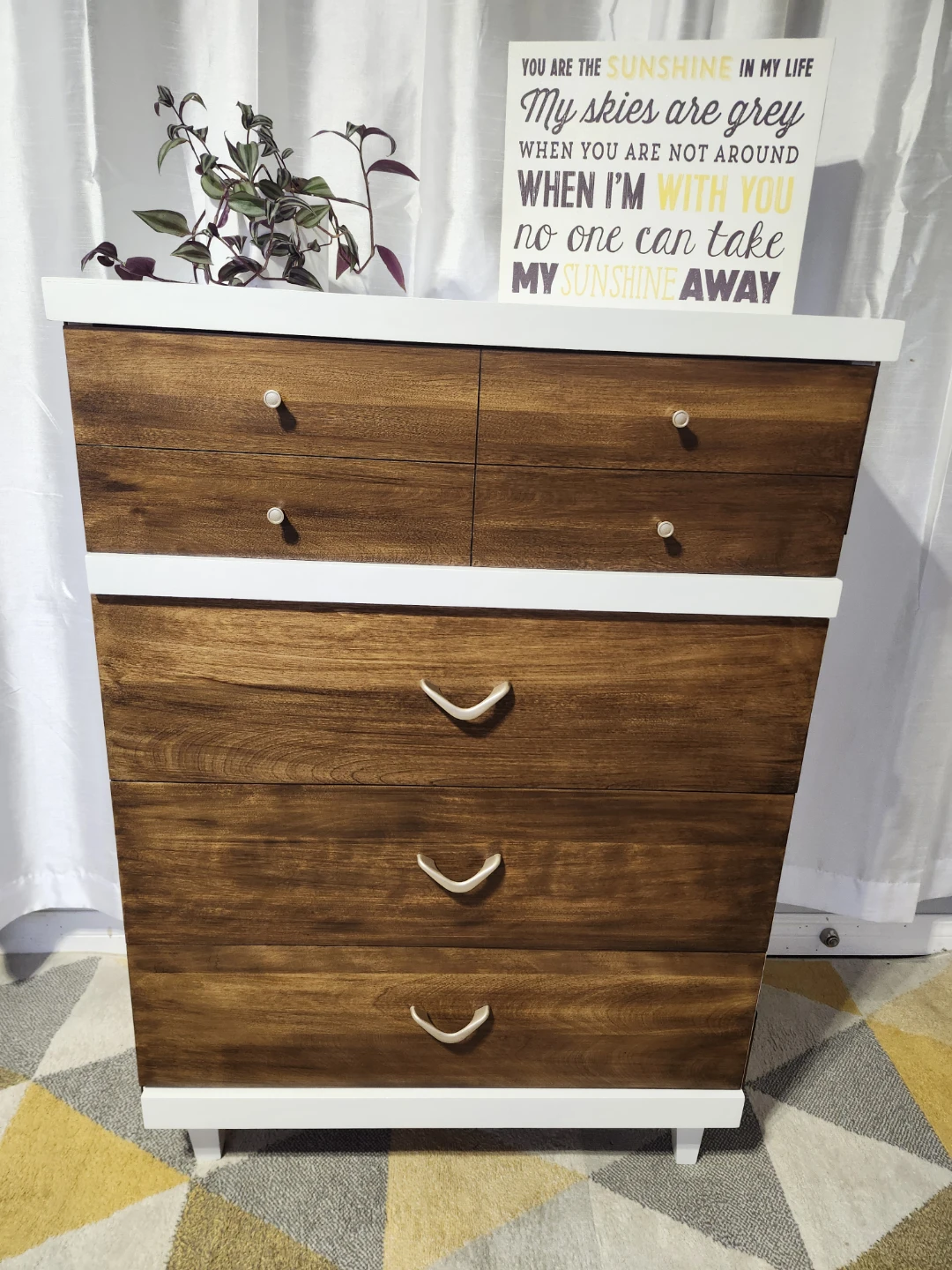 Mid-Century Modern Style 4 Drawer Dresser