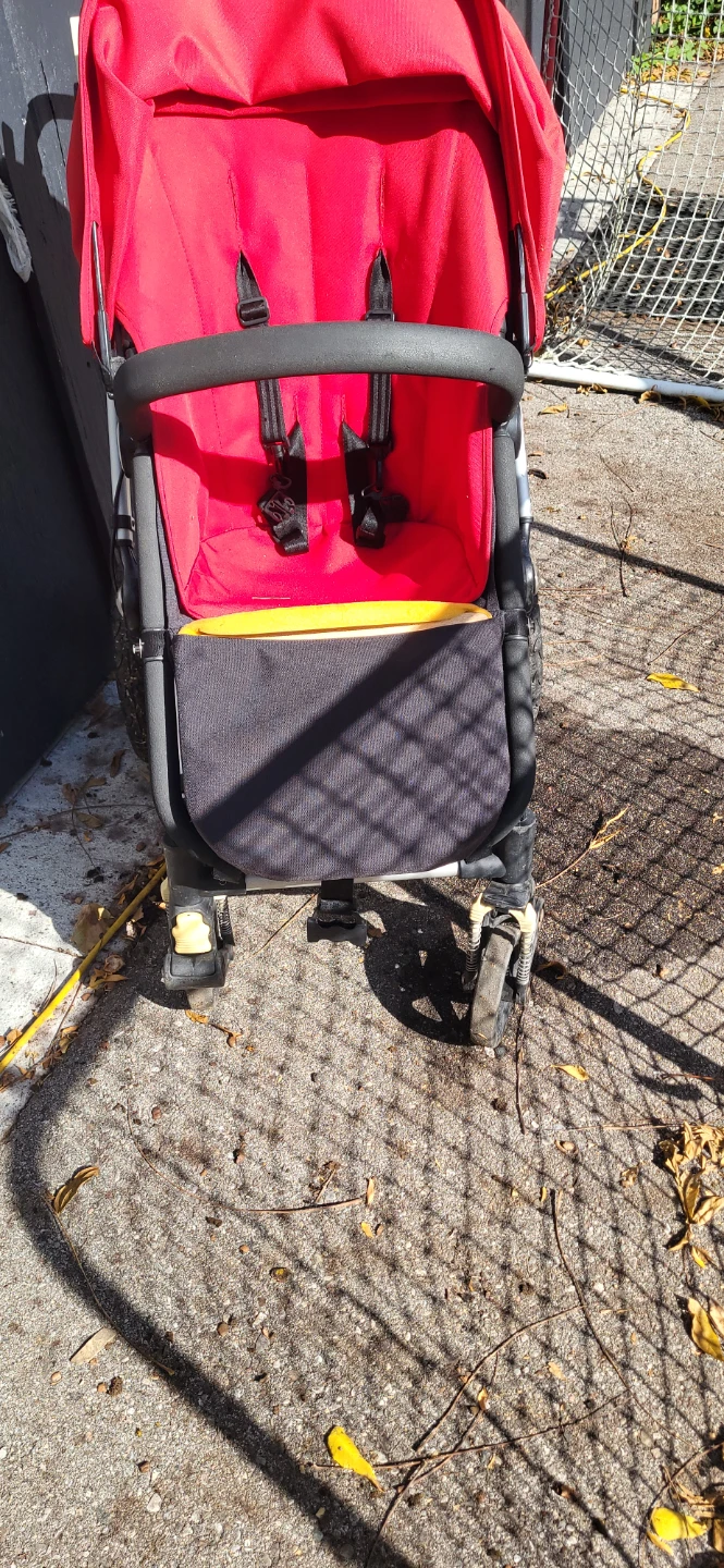 Bugaboo Stroller in Red - photo 3