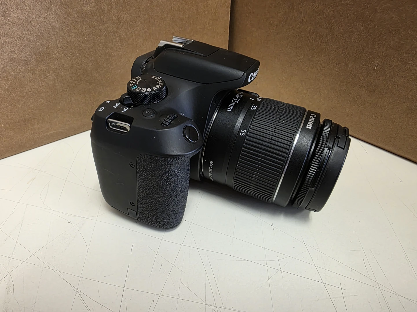 Canon EOS Rebel T6 with 18-55mm Lens - photo 2