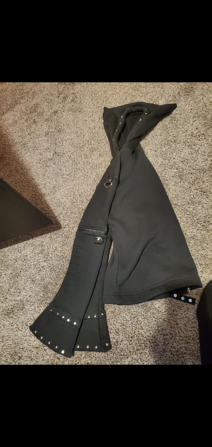 Vintage Queen of the Darkness Black Cat Ear Hoodie with Studs - photo 4
