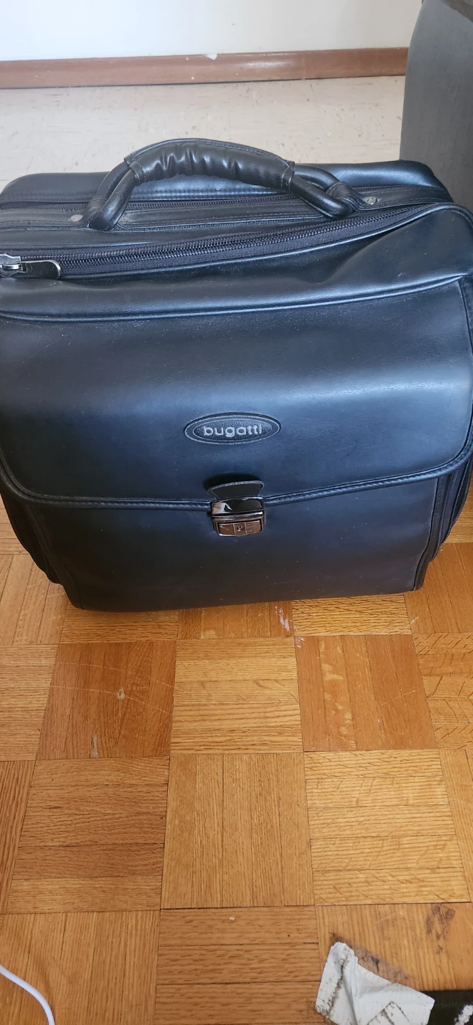 Bugatti black leather briefcase