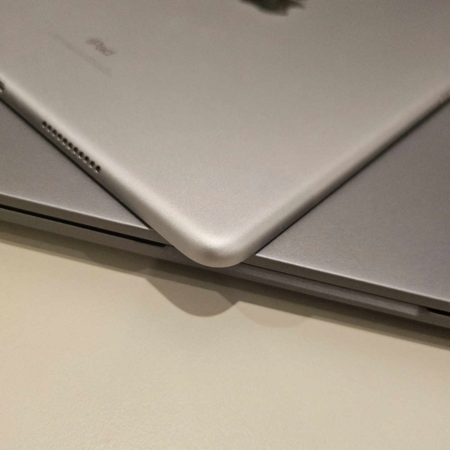 iPad Pro 10.5” (2017) + Apple Pencil - photo 5