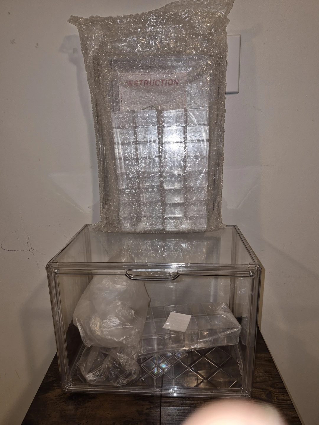 Gudemay Clear Acrylic Display Case with Risers - photo 3