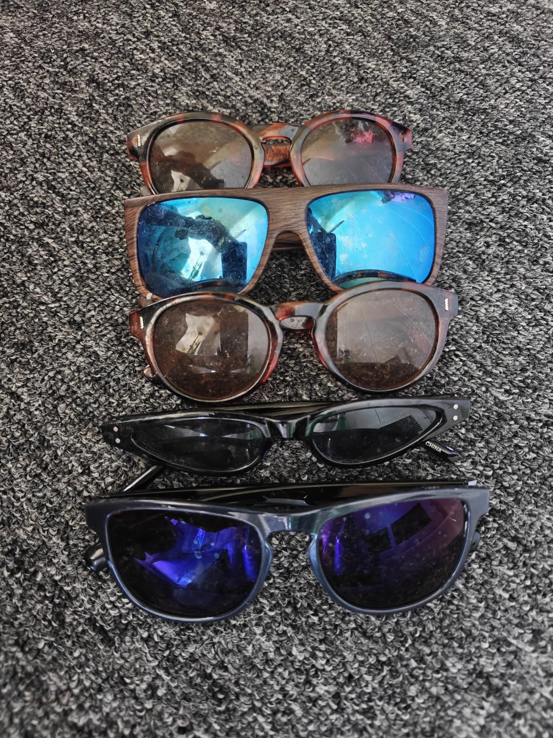 Set of 5 Assorted Old and Scratched Sunglasses