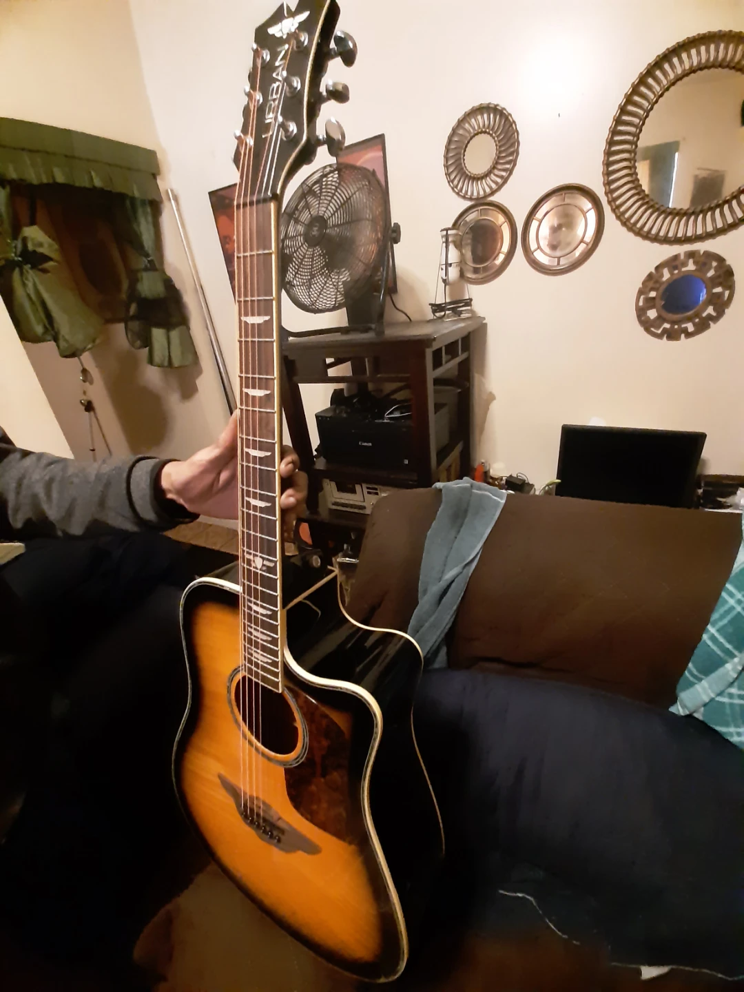 Urban Acoustic Guitar - photo 4