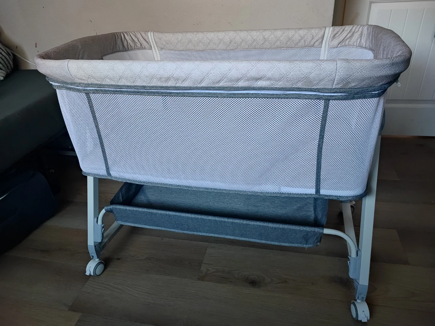 Youluzhen 3-in-1 Baby Bassinet Bedside Sleeper - photo 2