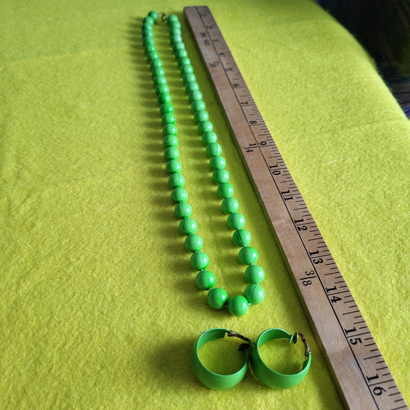 Bright Green Beaded Necklace and Clip-on Earrings Set