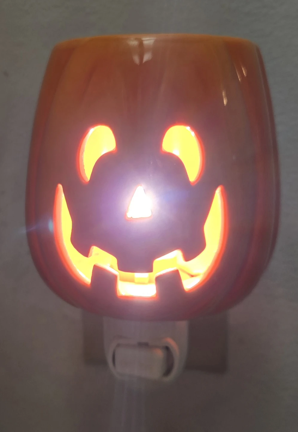 Cut it out mini jack o lantern scentsy warmer