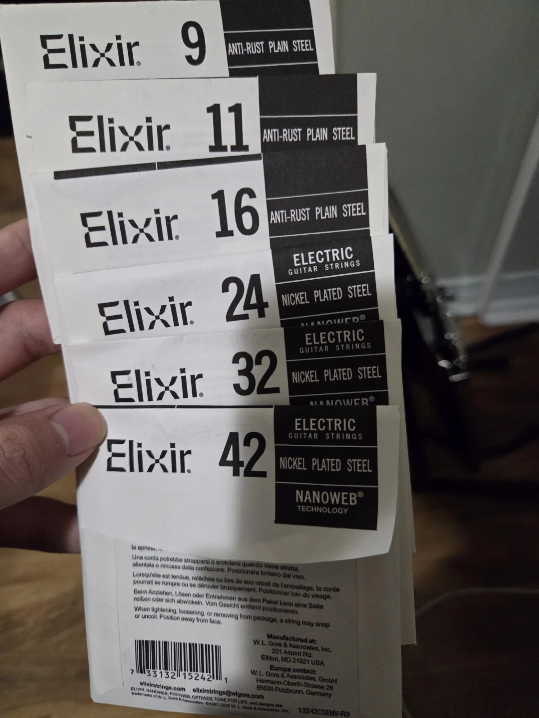 Elixir Electric Guitar Strings Nanoweb 09-42