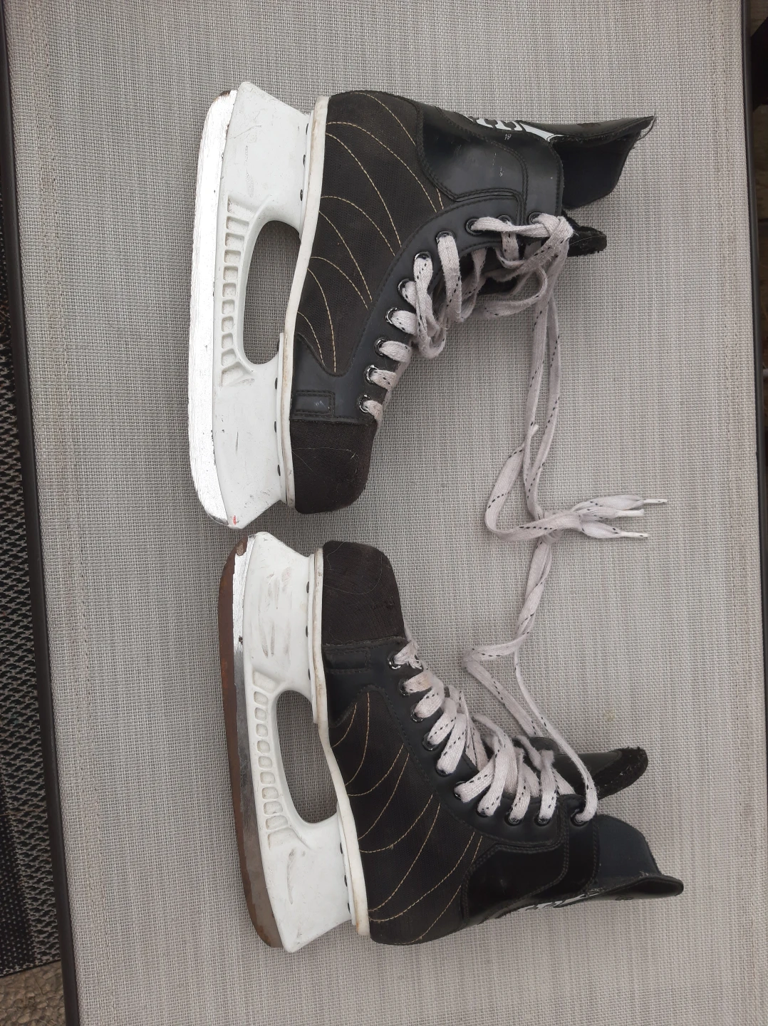 Bauer Impact Hockey Skates