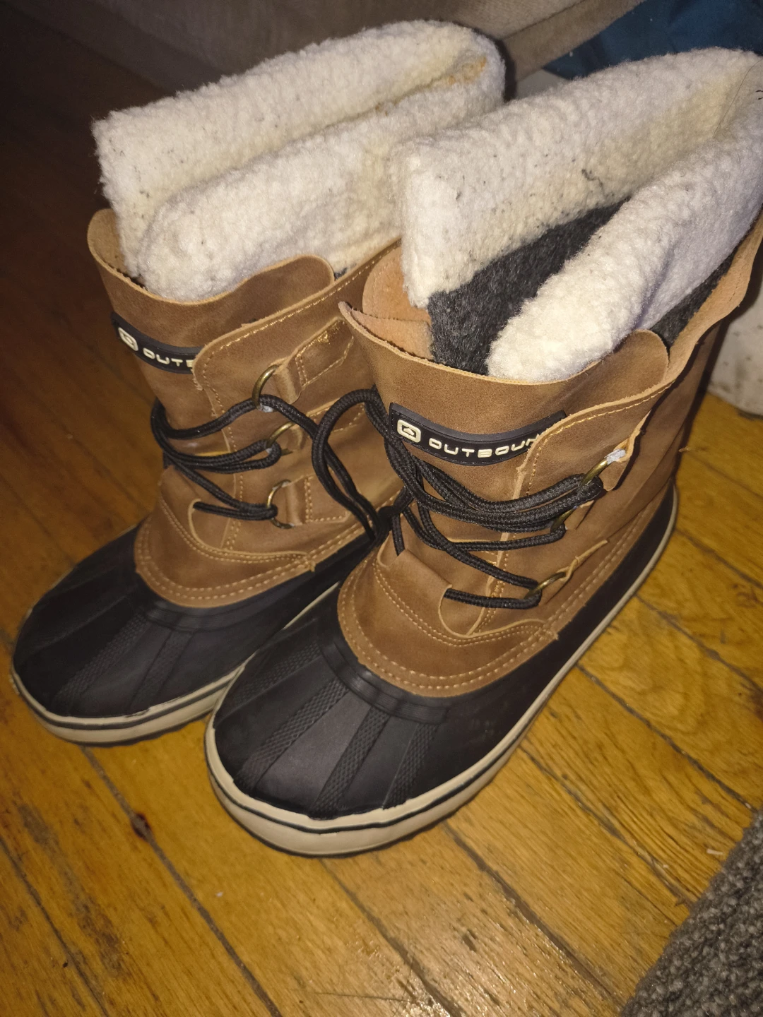 Womans Outbound Winter Boots