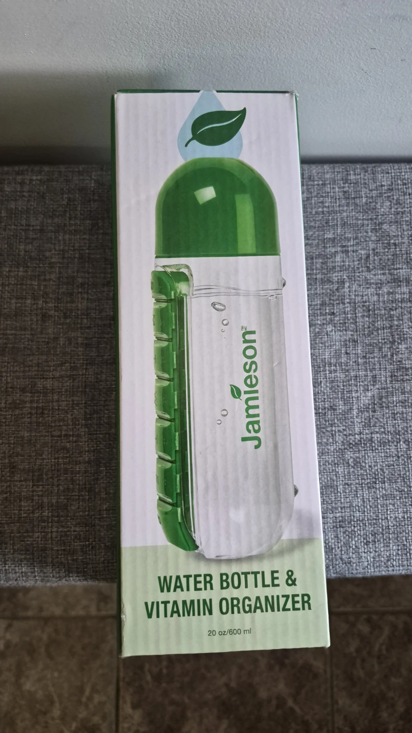 Jamieson Water Bottle & Vitamin Organizer