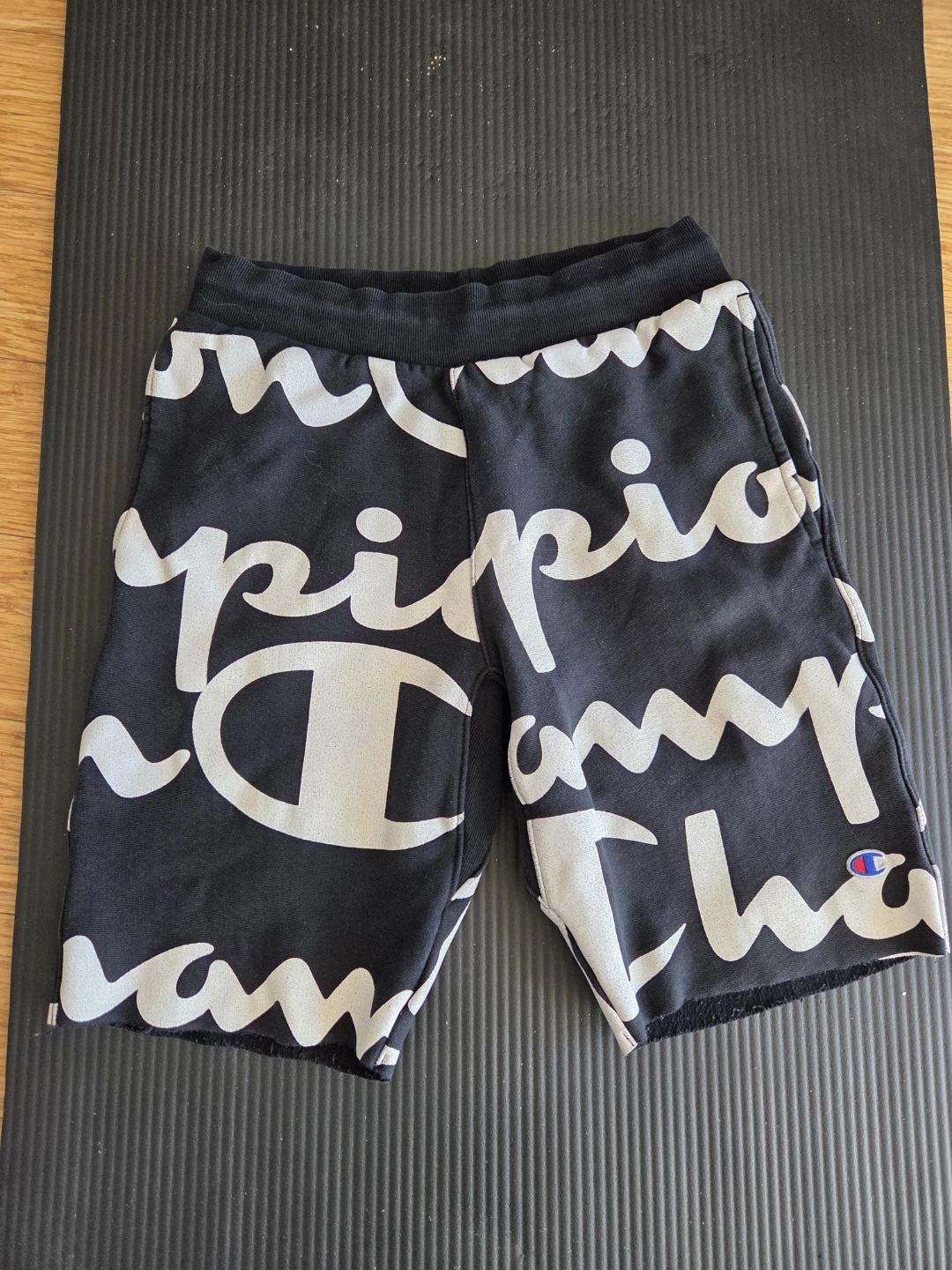 Champion Reverse Weave Shorts - Small