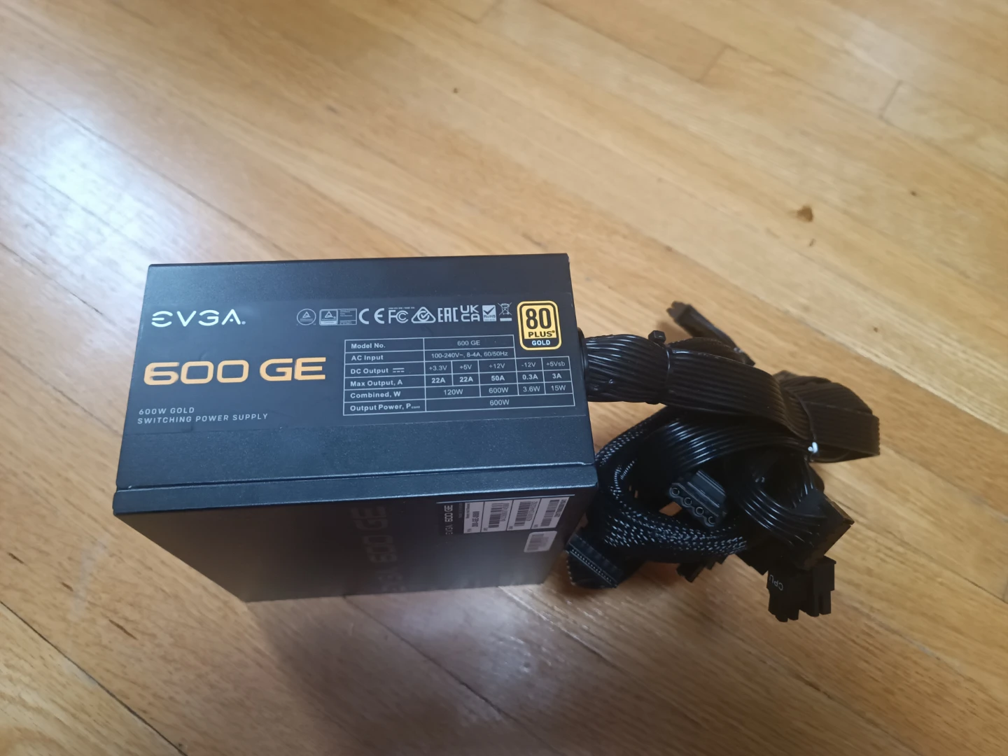 EVGA 600W GE 80 Plus Gold Power Supply (for repairs) - photo 2