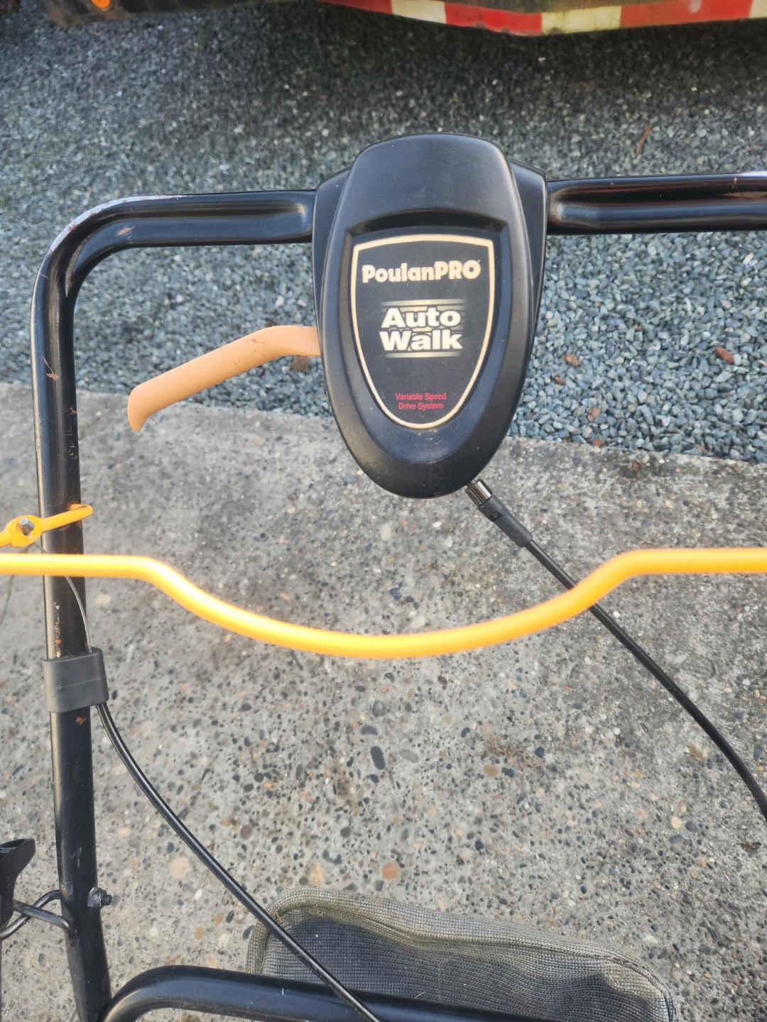 Poulan Pro GCV 160 Lawn Mower - photo 4