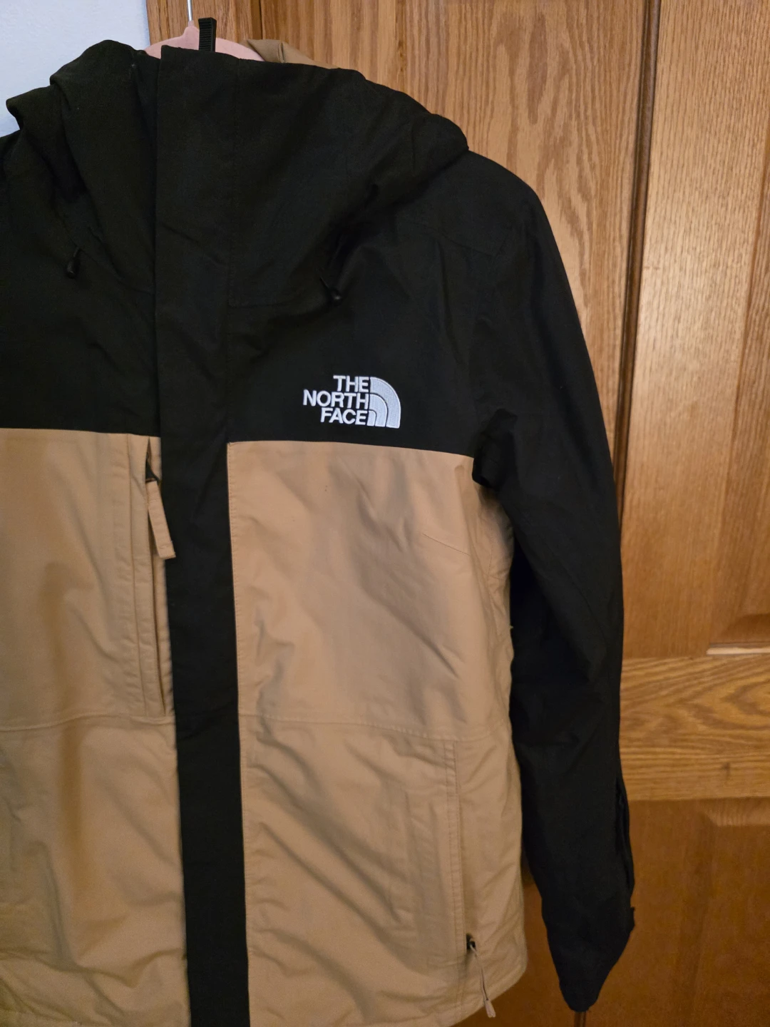 The North Face Women's DryVent Jacket - Like New - photo 2