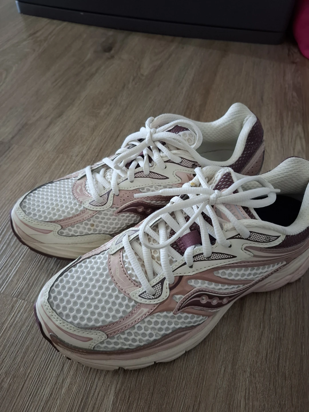 Saucony Sneakers White and Pink - photo 3