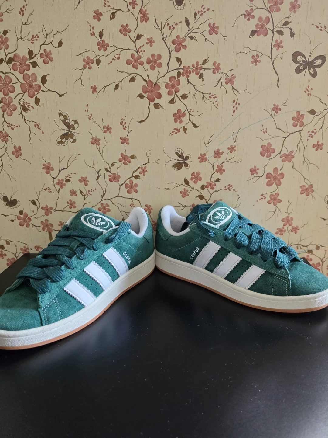 Adidas campus mens size9