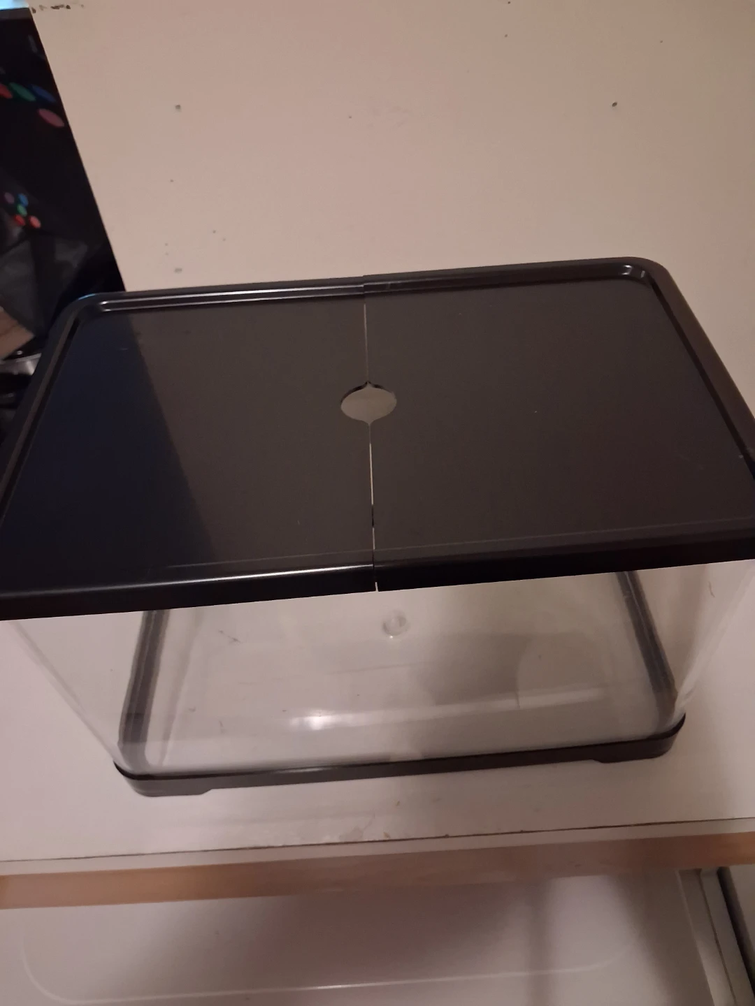 Desktop PC Fish Tank ( SHATTERPROOF) - photo 3