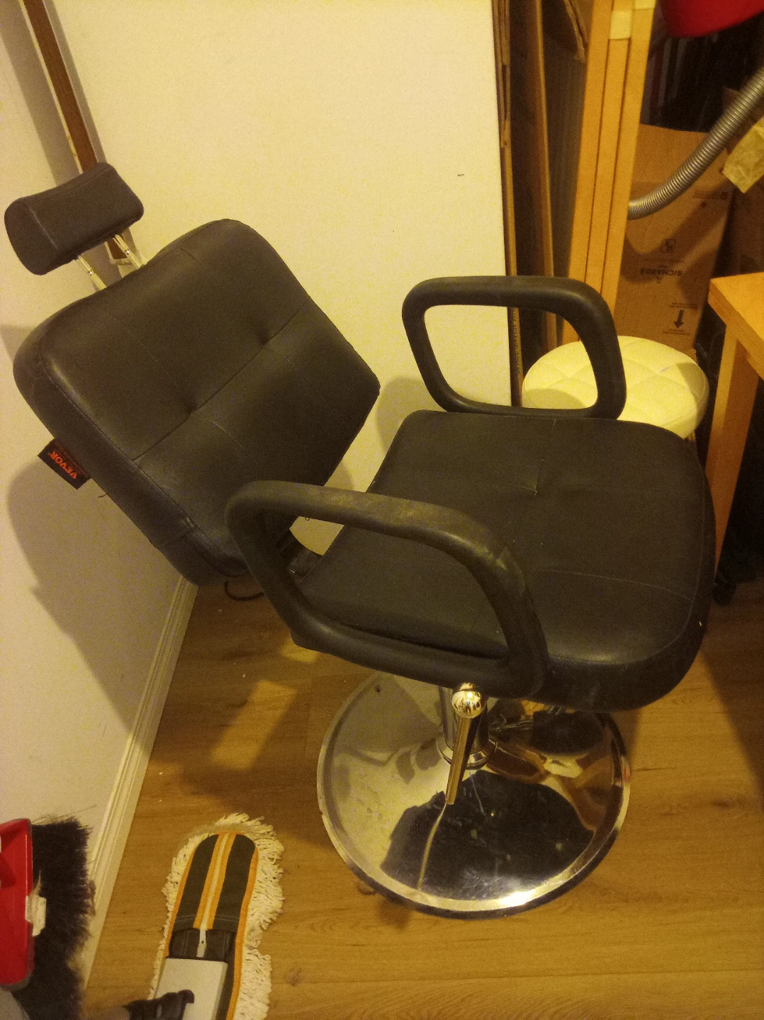 Vevor Hydraulic Salon Chair