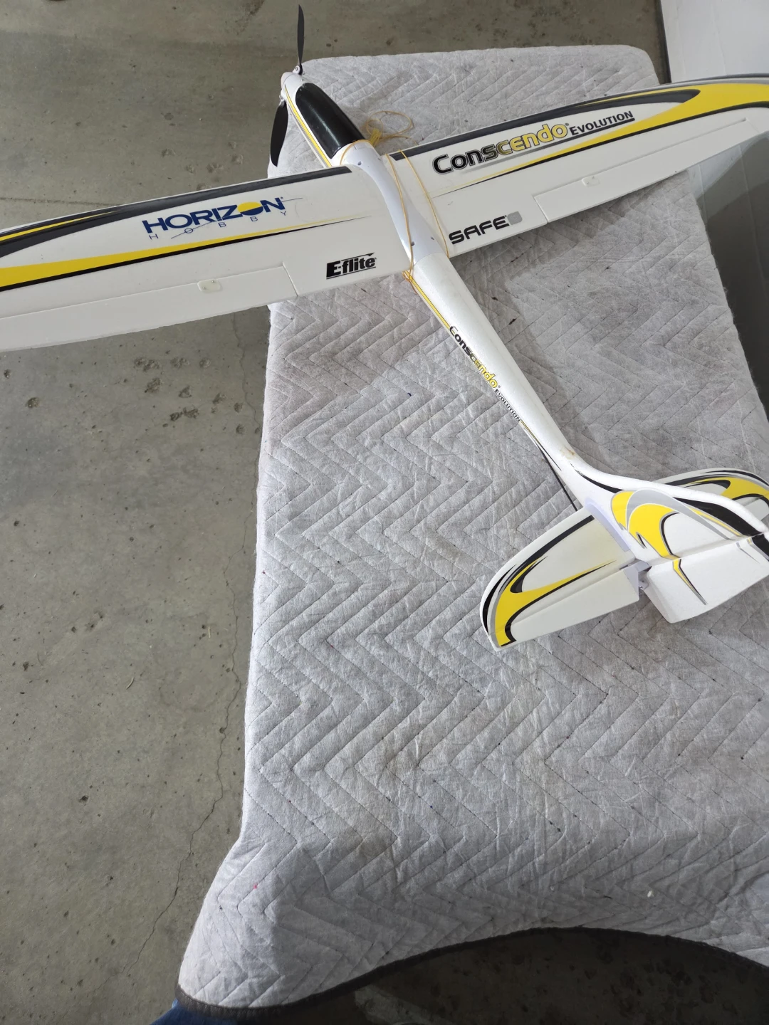 E-flite Conscendo Evolution RC Glider - photo 2