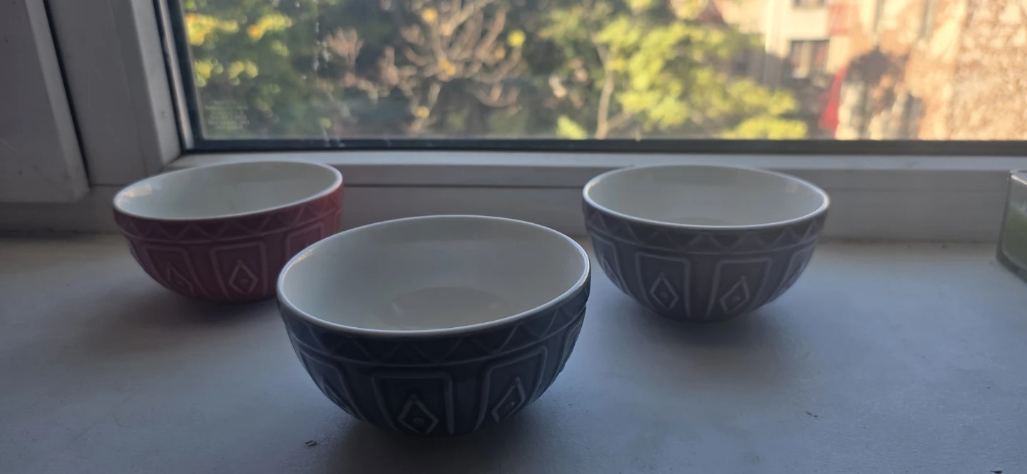 Set of 3 Textured Ceramic Bowls #free