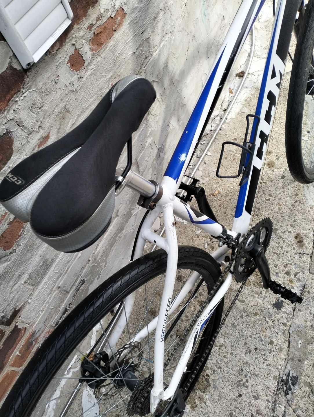 CCM Krossport Hybrid Bicycle - photo 4