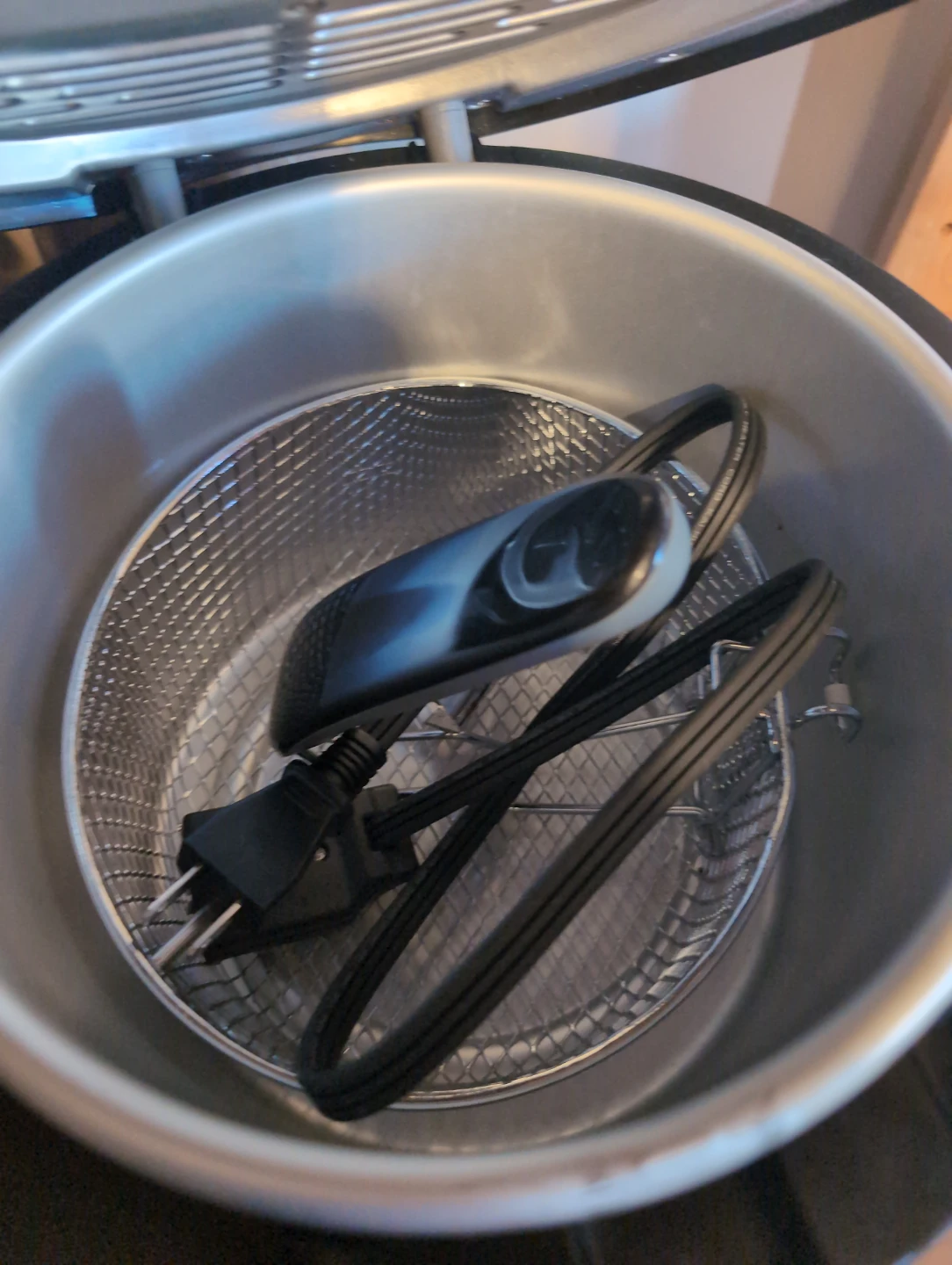 T-fal Compact Fryer - photo 2