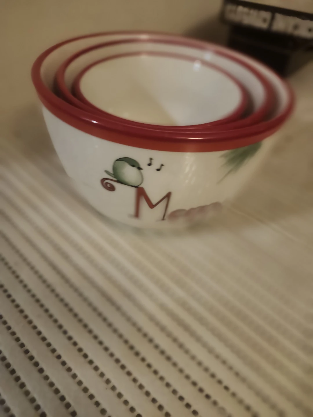 Everyday White Christmas Nesting Bowls - photo 4
