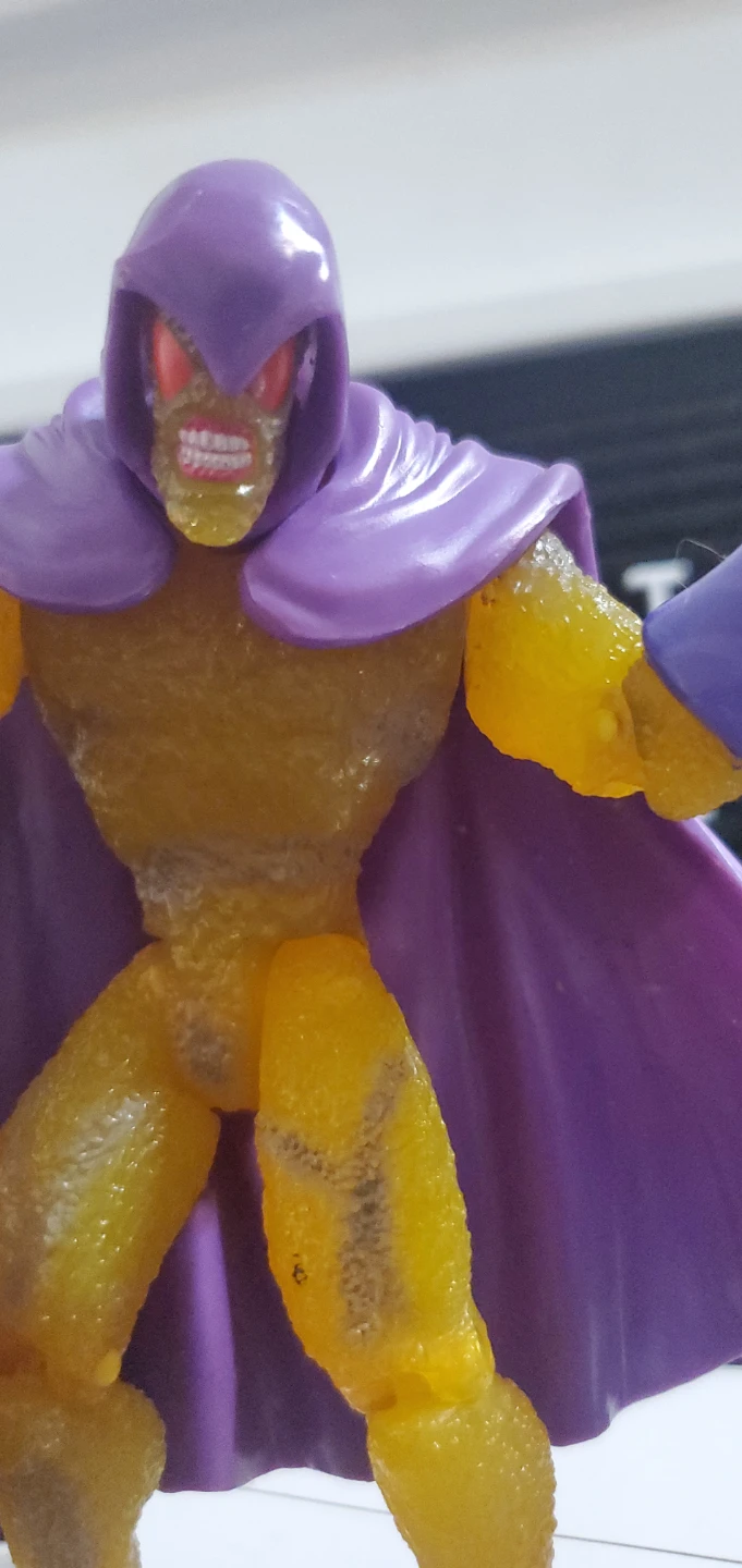 1997 Marvel Toy Biz Action Figure - photo 2