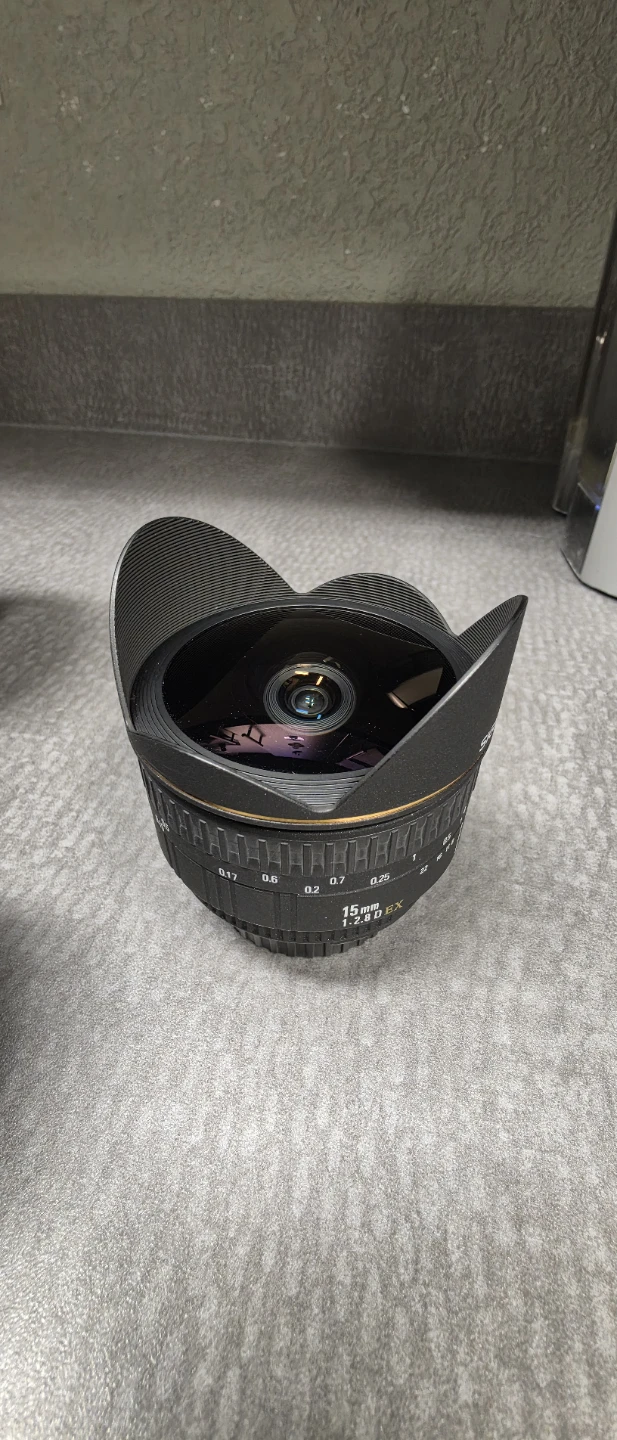 Sigma 15mm f/2.8 EX Diagonal Fisheye Lens