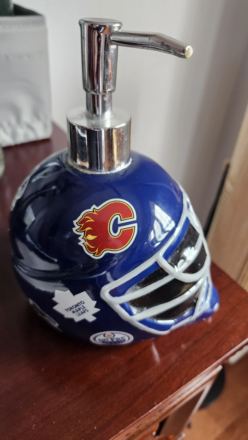 NHL Hockey Helmet Soap Dispenser - photo 3