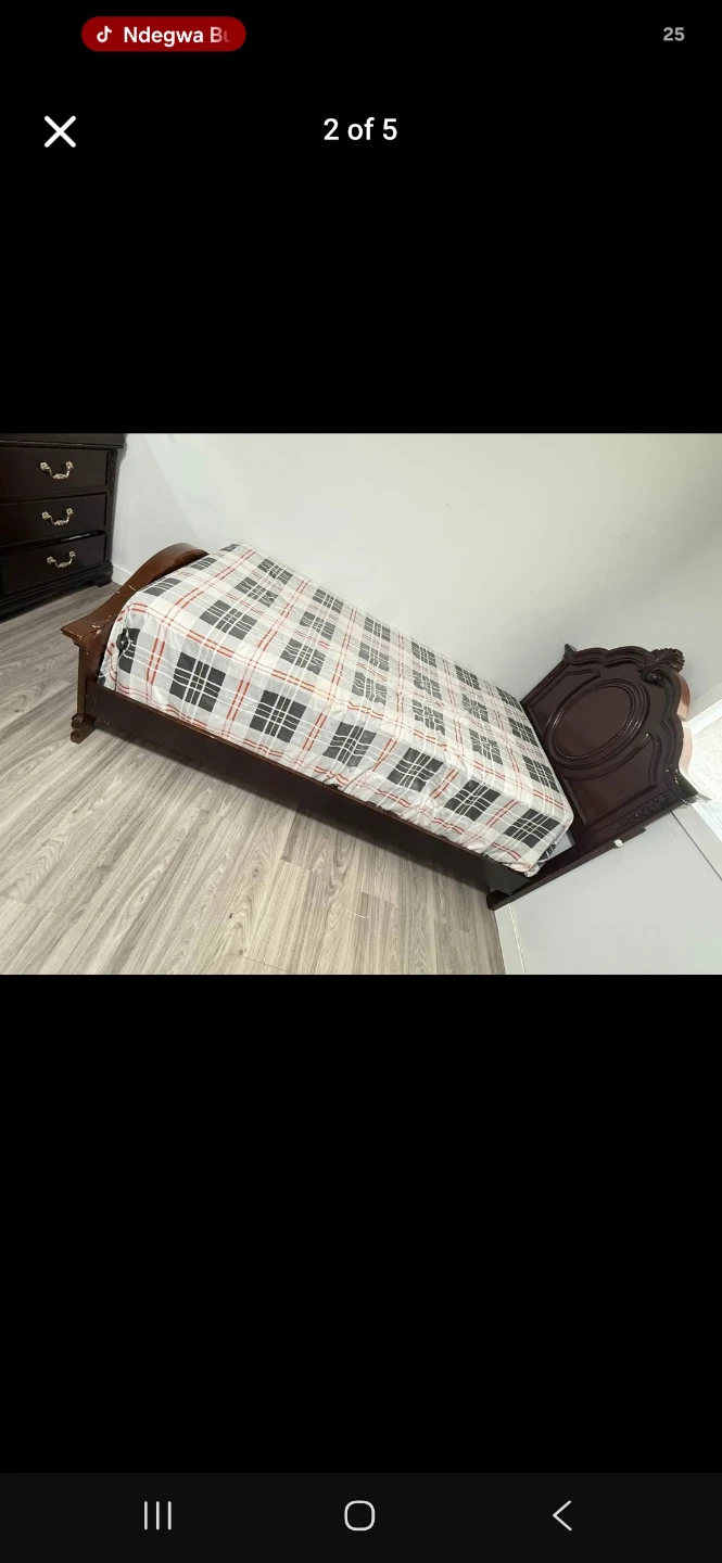 Single Bed With Mattress - photo 3