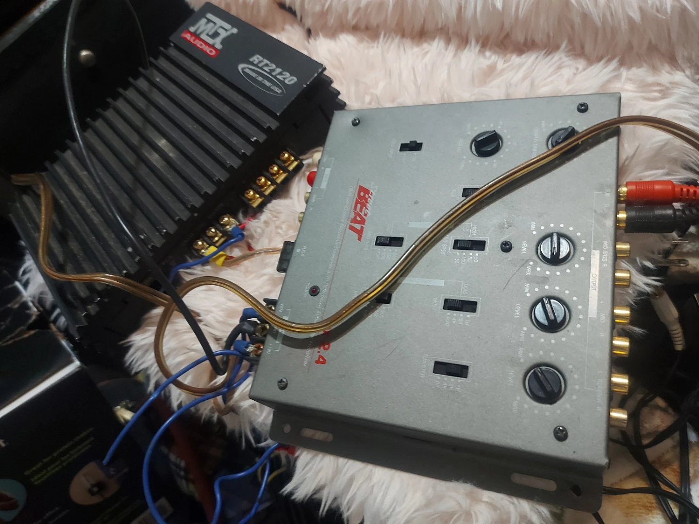 MTX RT2120 Amplifier and Street Beat Crossover