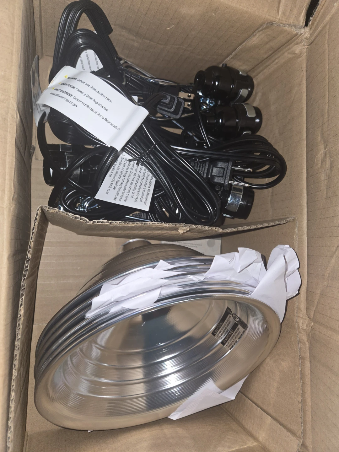 Clip-On Lamps with 8.5 Inch Shades - photo 2