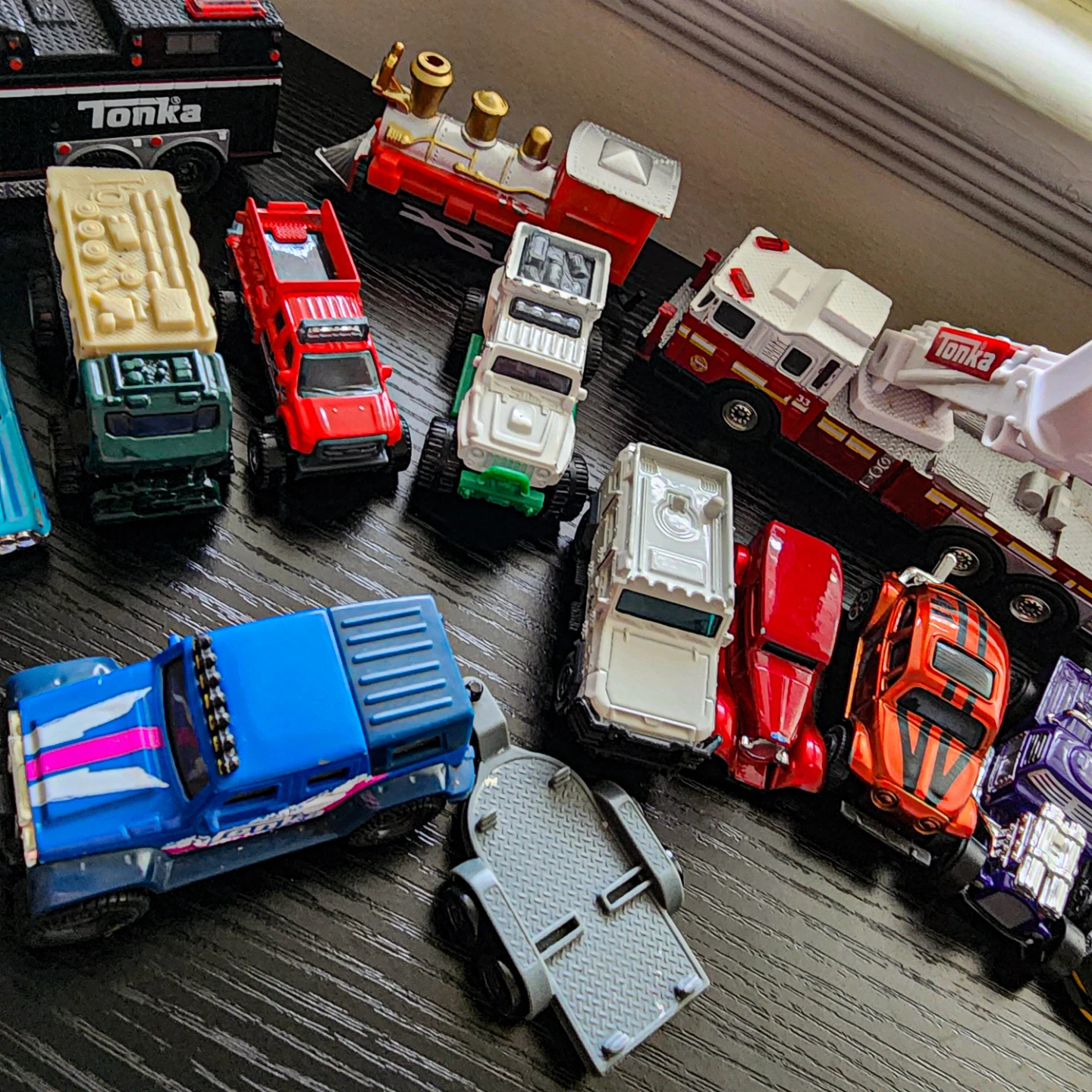 Assorted Diecast Toy Vehicle Collection - photo 3