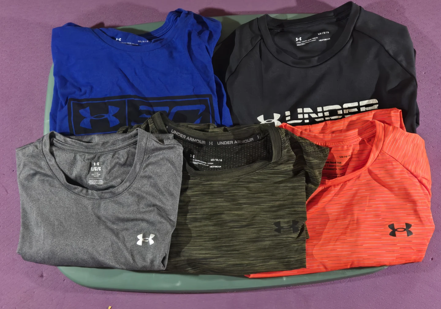 Men's Large Under Armour t-shirts (5). EUC.