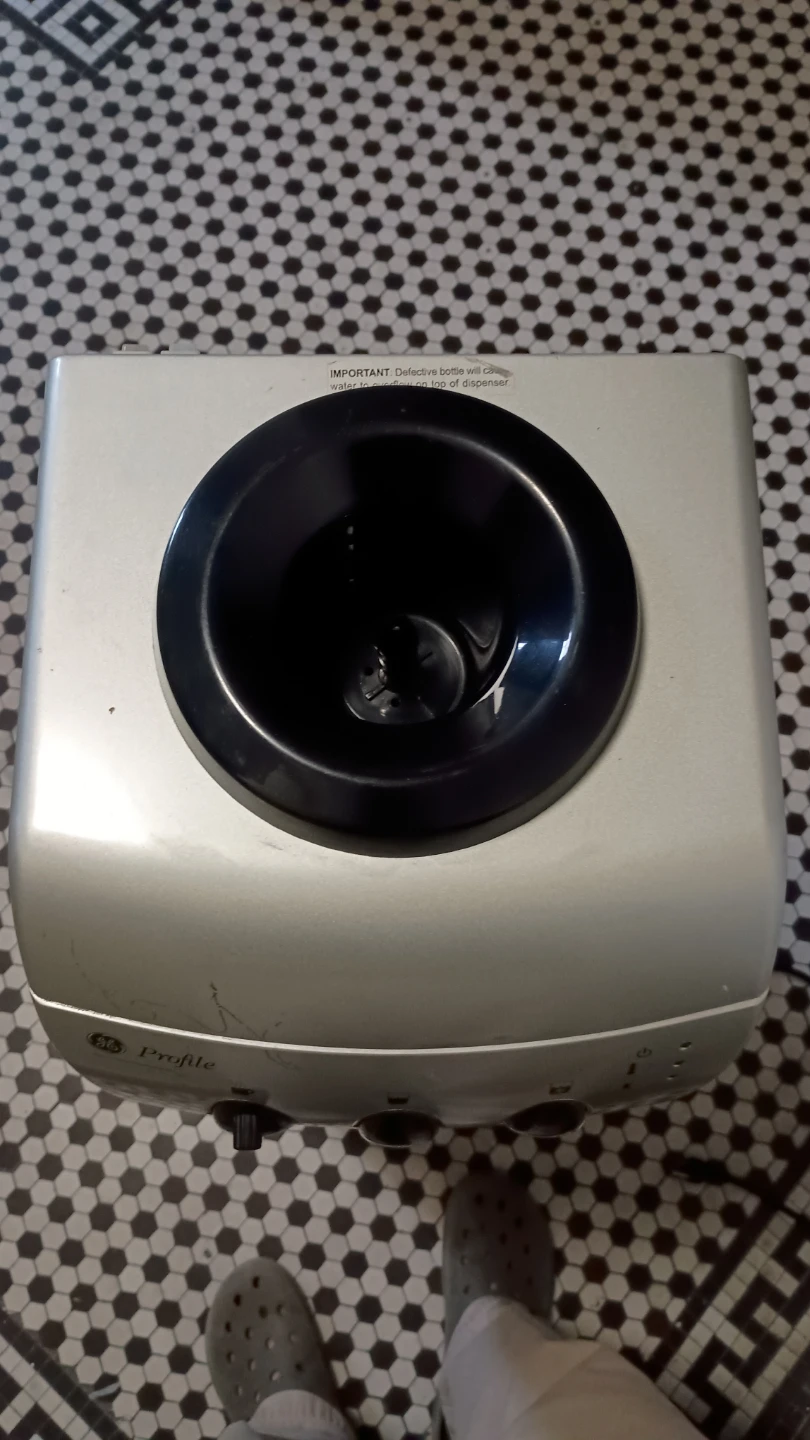 GE Profile Water Dispenser - photo 4