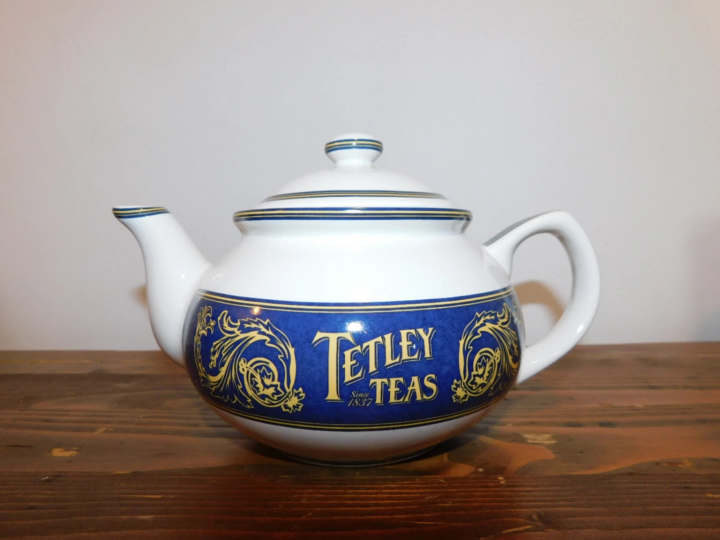 Vintage Tetley Teas Ceramic Tea Set - photo 3