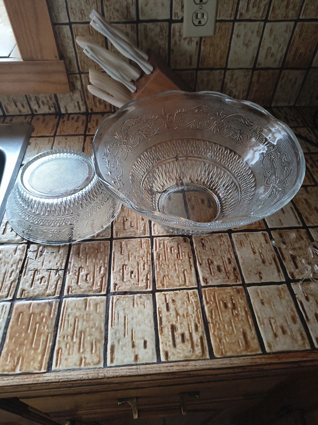 Vintage Clear Glass Punch Bowl Set - photo 4