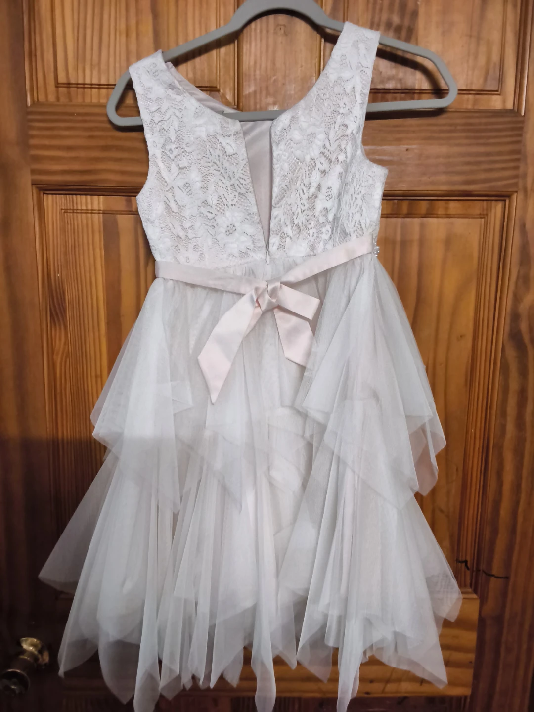 Girls' White Lace and Tulle Dress - photo 4