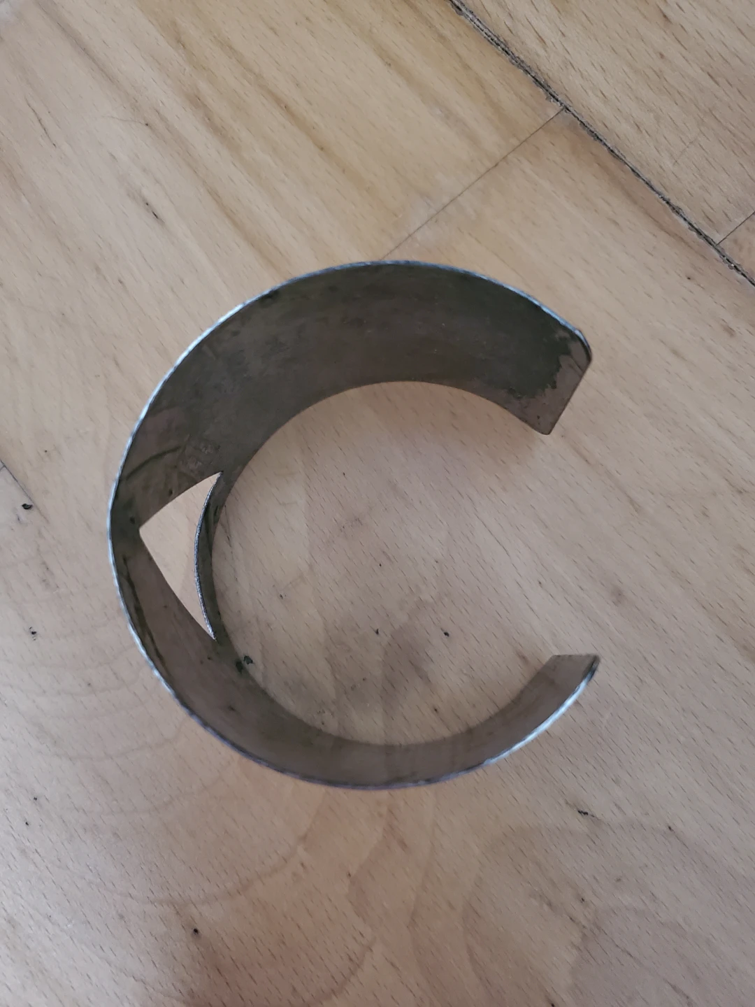 Hammered Metal Cuff Bracelet - photo 4