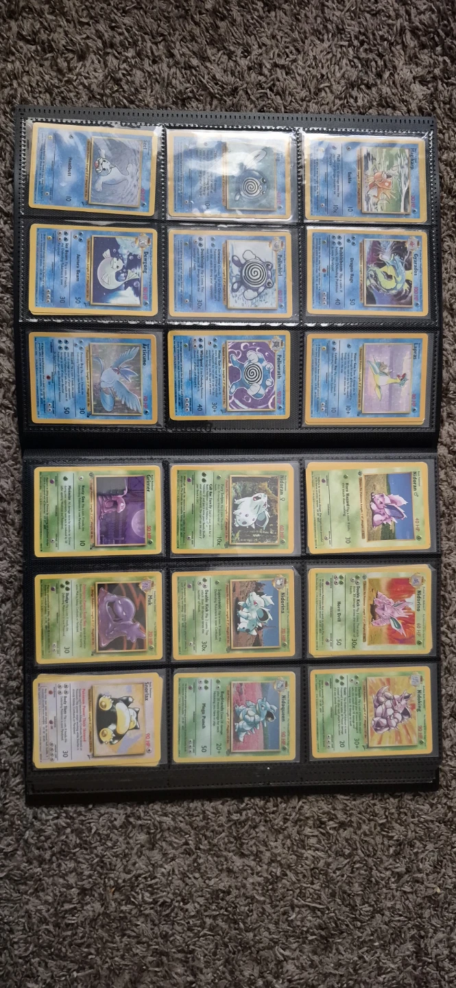 Vintage pokemon card lot - photo 4