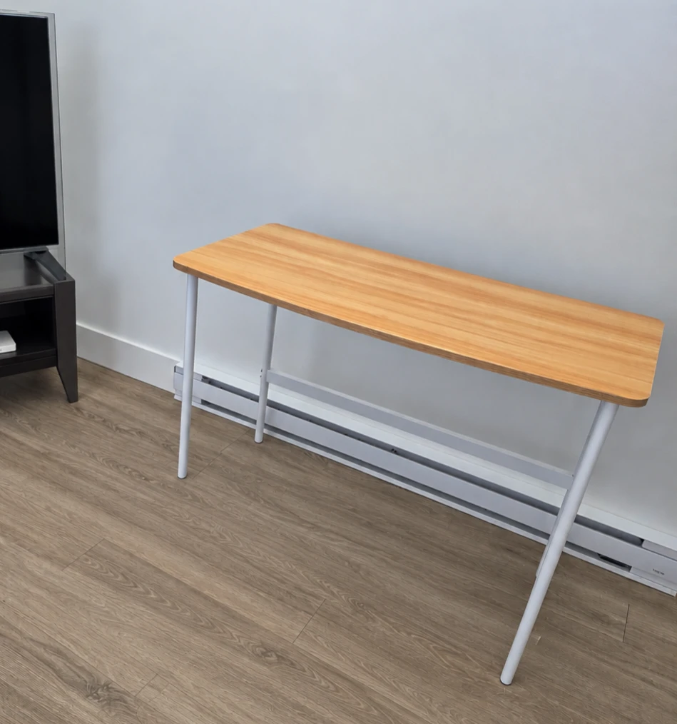 Minimalist wood-grain writing desk