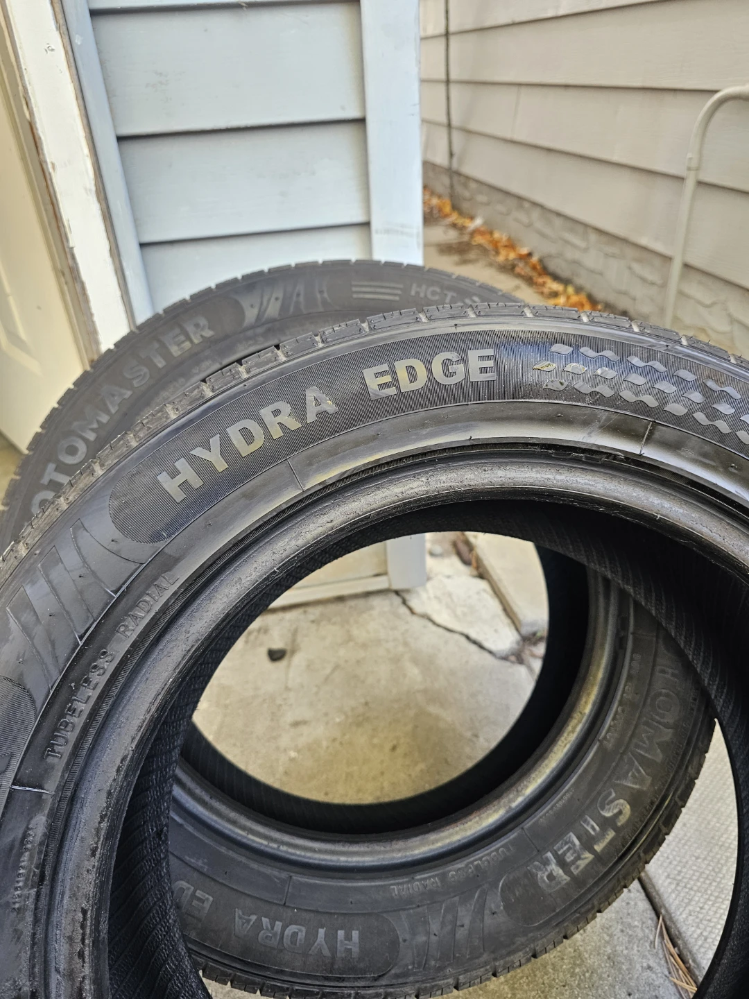 215/55R16 all - season Tire - photo 3