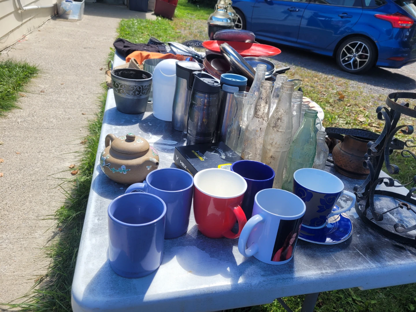 Yard sale - photo 2