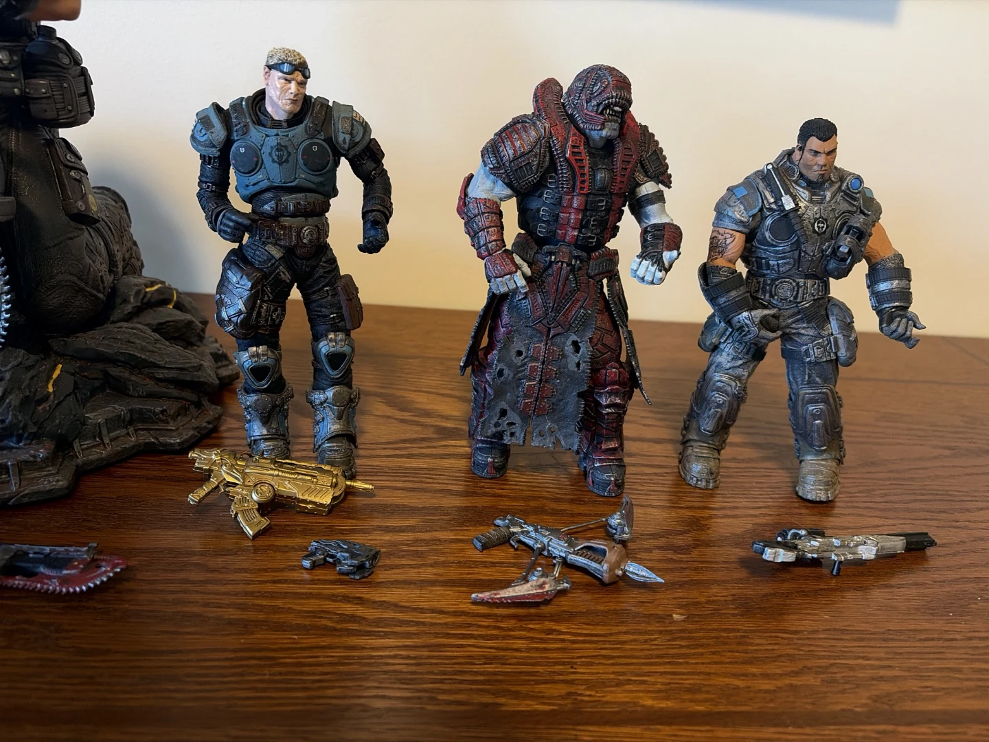 Gears of War Action Figure Collection lot - photo 4